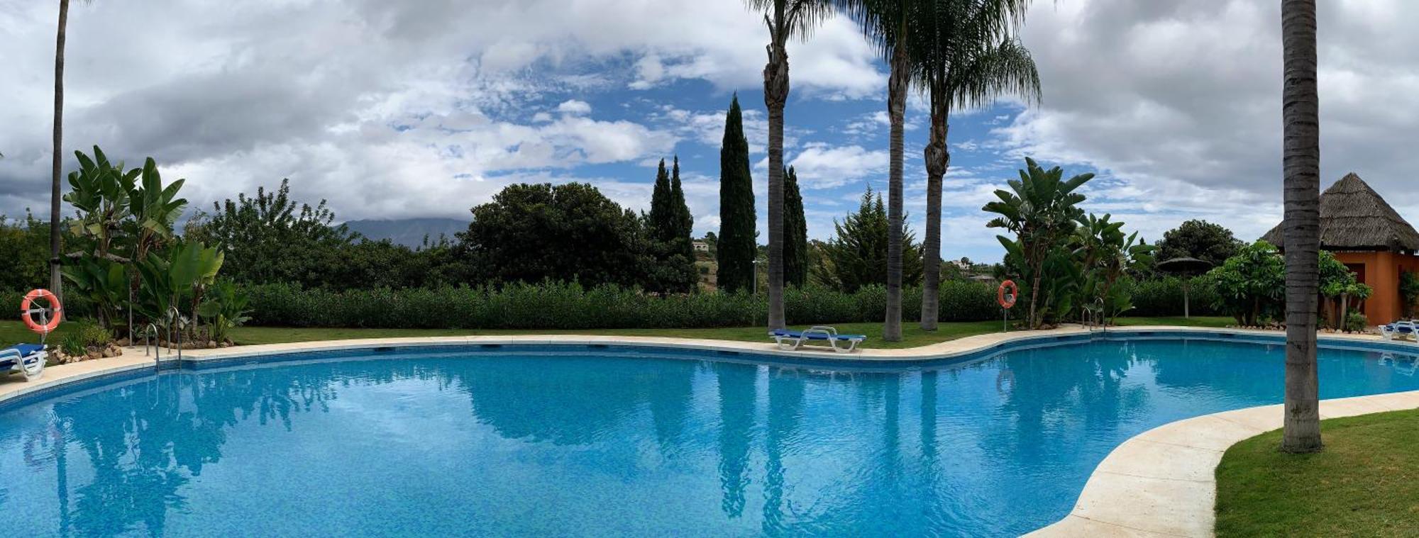 Your Oasis Of Luxury And Leisure At Gazules Del Sol In Marbella Area - Benahavis *